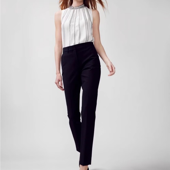 Like new WHBM Slim Ankle Pants 12R - Picture 2 of 11